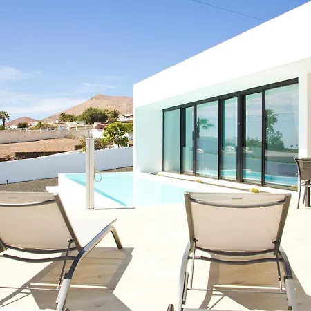 Mendoza - By Az Вилла *