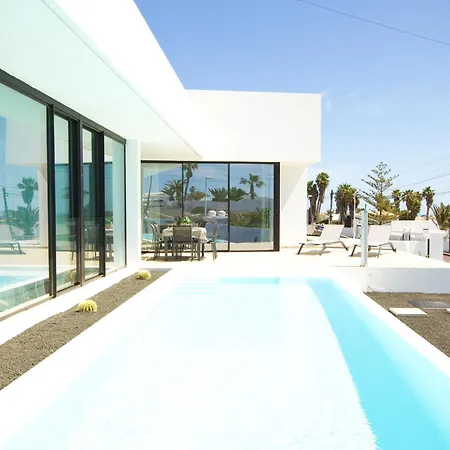 Mendoza - By Az Villa