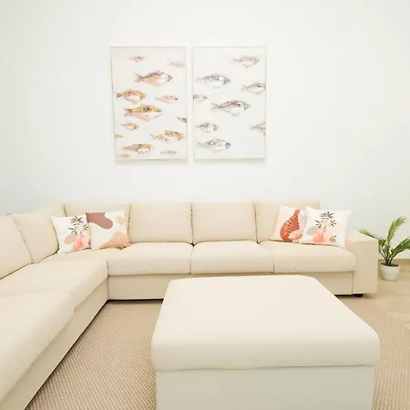 Mendoza - By Az Villa *