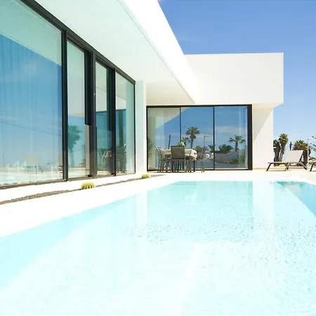 Villa Mendoza - By Az