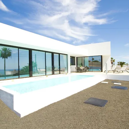 Villa Mendoza - By Az