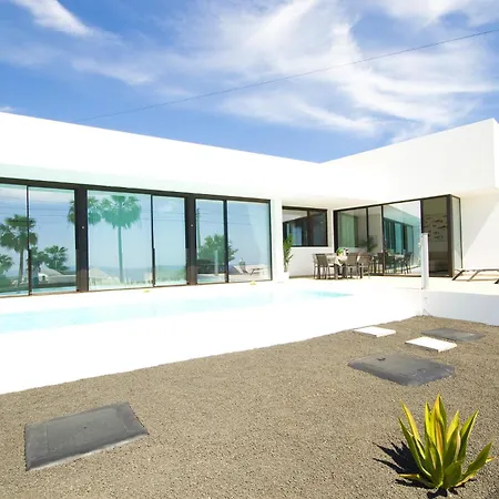 Villa Mendoza - By Az *