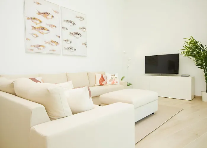 Mendoza - By Az Villa